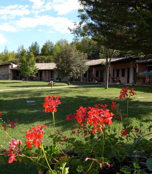 Il-Poggio-Dei-Pettirossi-Giardino